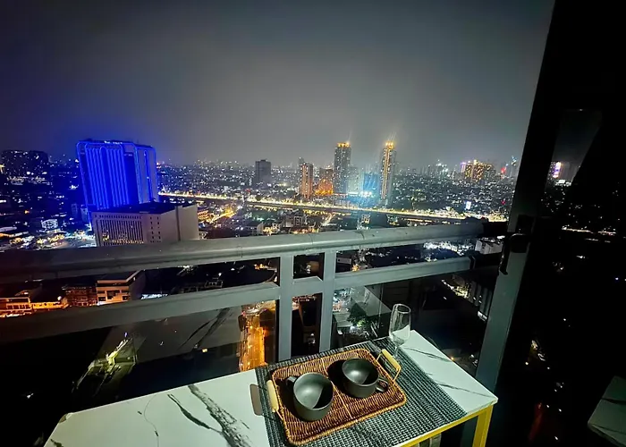 At Smr Poblacion Makati * 马尼拉